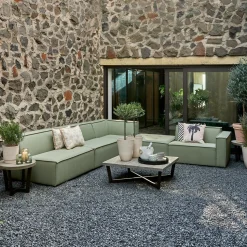 Bellagio Outdoor Center, sunbrella source, squamarina