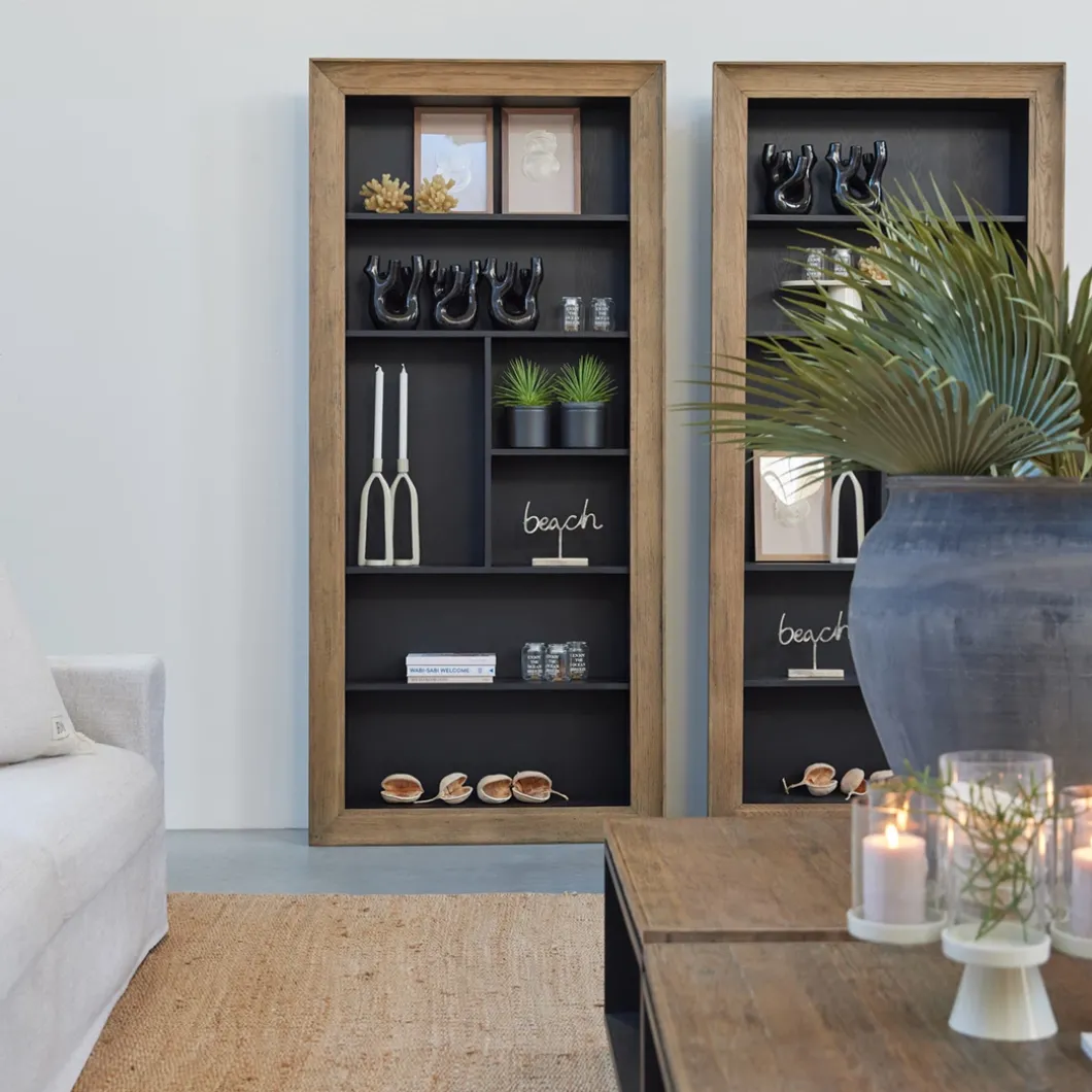 Boekenkast Eivissa, L