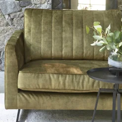 Fauteuil The Camille, Peat Moss, Velvet