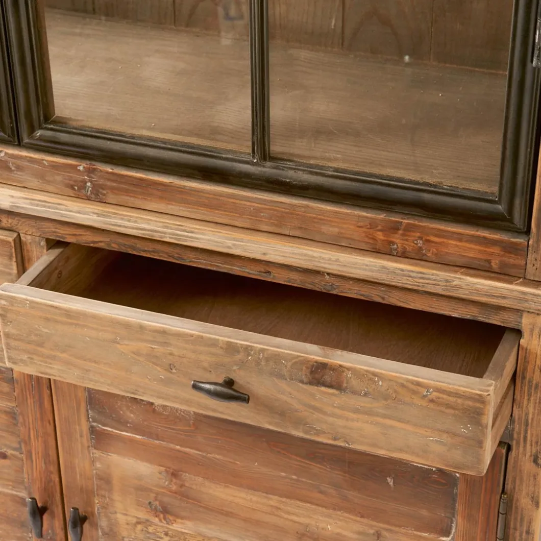 Hands Creek Cabinet
