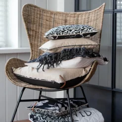 La Mirage Wing Chair