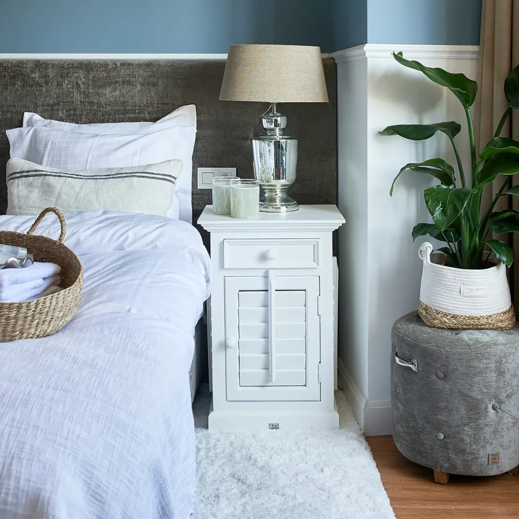 Nachtkastje New Orleans, Rechts