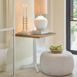 Poef Falcone, Naturel