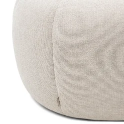 Poef Falcone, Naturel