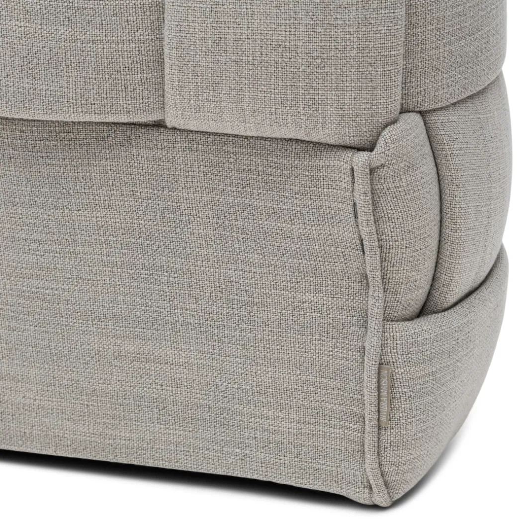 Room 48 Headboard, mouliné linen, fabulous flax