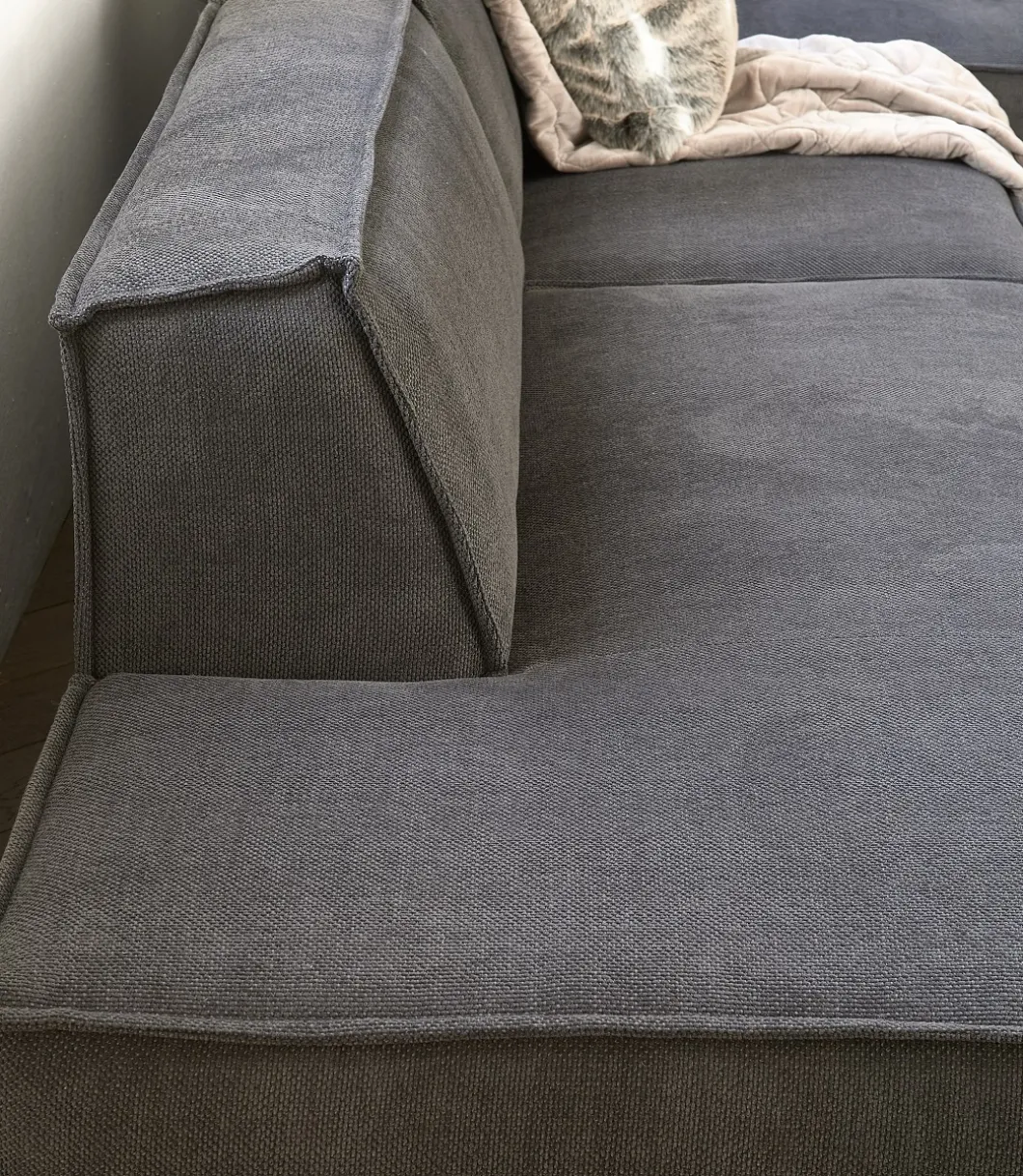 The Jagger Lounger Right, washed cotton, stone