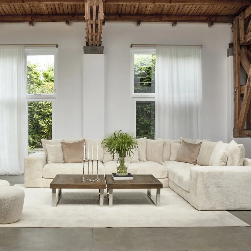 Vail Corner Arm L Sit Pillow PoBear