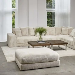 Vail Corner Arm R Polar Bear