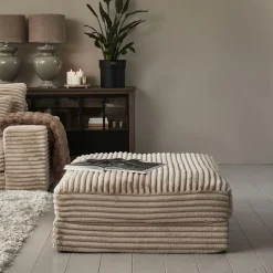 Voetenbank Vail, Seal